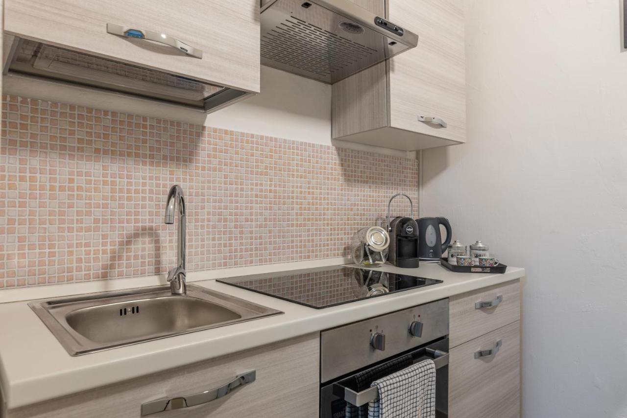 I Mori-Holiday Apartment Palermo Buitenkant foto