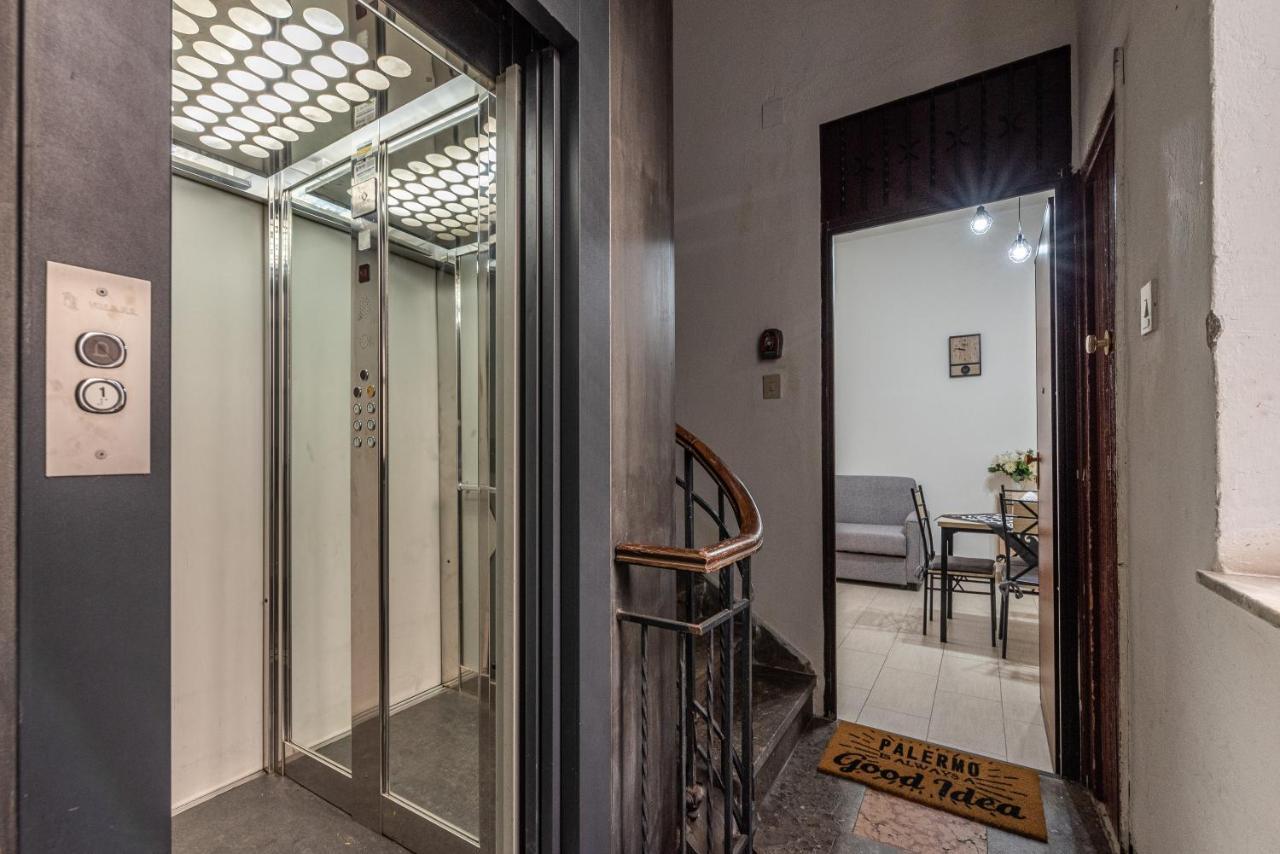 I Mori-Holiday Apartment Palermo Buitenkant foto