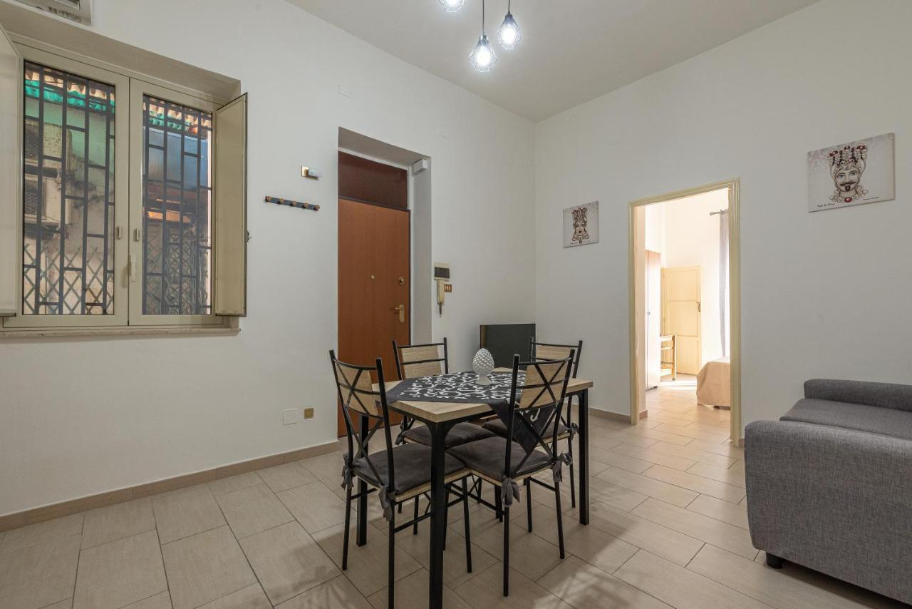 I Mori-Holiday Apartment Palermo Buitenkant foto